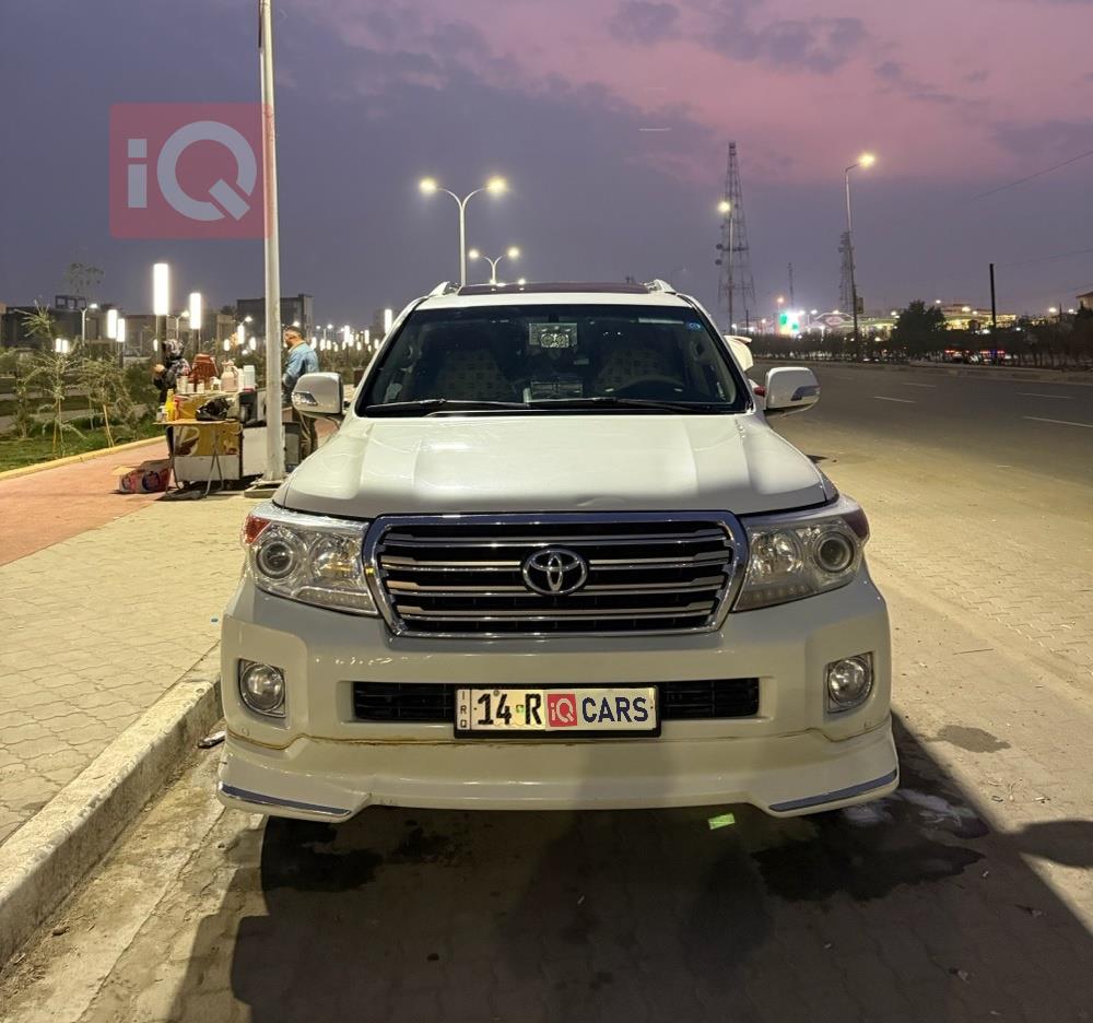 تويوتا لاندكروزر